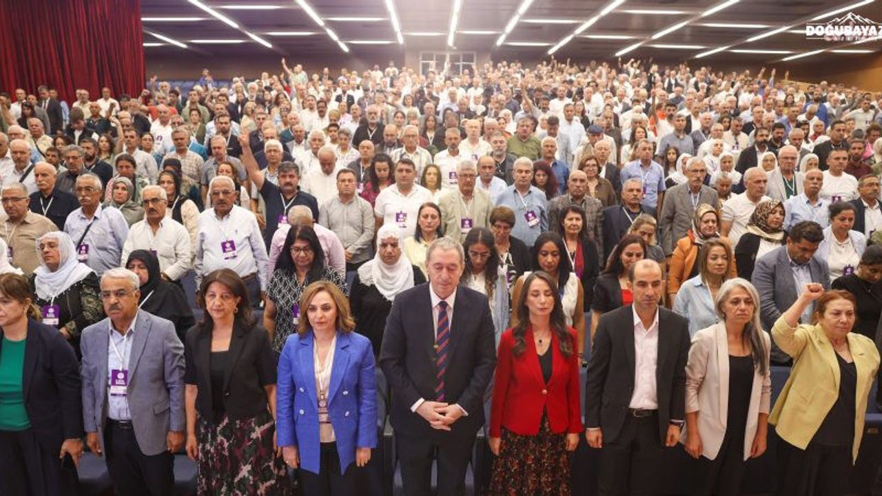 DEM Parti yeni PM listesini açıkladı: Listede hangi isimler yer aldı?