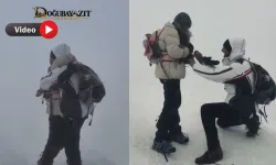 Ağrı Dağı’nın Zirvesinde Unutulmaz Evlilik Teklifi