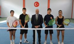 Ağrı’da 66 raket şampiyonluk için mücadele ediyor