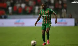Diyarbakır temsilcisi Amedspor'un yıldızı yurt dışına gönderildi