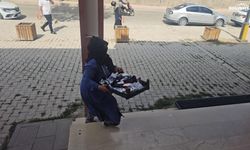 Elazığ'da seyyar satıcı kılığına giren dilenci yakalandı