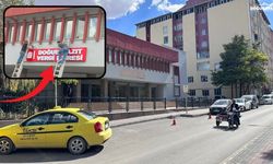 Haberimizin ardından Doğubayazıt Vergi Dairesi’ne tabela asıldı