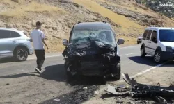 Siirt’te şiddetli kaza: 4 Yaralı