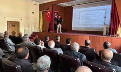 Taşlıçay'da şap alarmı: Muhtarlara salgınla mücadele eğitimi verildi
