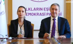 Tüzük ve isim aynı kalıyor: DEM Parti'de sınırlı değişim