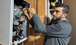 Van’da kombi ustalarının kış mesaisi başladı