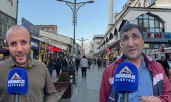 Hayattaki engellerine bir engel daha: Ağrı'da görme engellilerin aşılması zor kaldırım parkuru