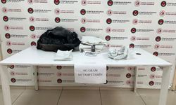 Hakkari'de midesinde 58 kapsül uyuşturucu taşıyan şüpheli adli mercilerce tutuklandı