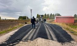 Ağrı İl Özel İdaresi’nden Eleşkirt Köylerinde Asfalt Yama ve Bakım Seferberliği
