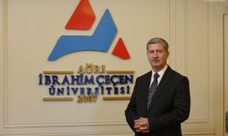 Ağrı İbrahim Çeçen Üniversitesi Rektörü dünya ikincisi oldu
