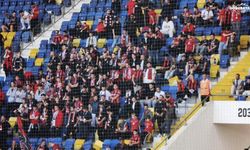 Amedspor maçı öncesi Gençlerbirliği taraftarından stadyum önü tepkisi