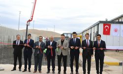 Doğubayazıt’ın sorunlu sınır kapısında yeni X-Ray binası