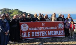 Doğubayazıtlı kadınlar Karadeniz turuna çıktı