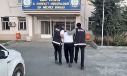 Iğdır’da kaçak alkol ve sigara operasyonu: 286 ürün ele geçirildi