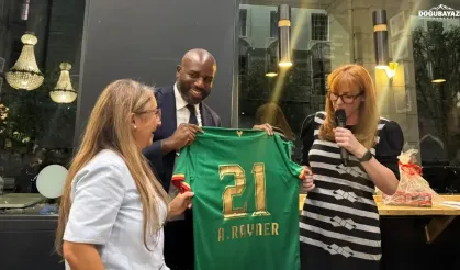 Amedspor forması Londra’da siyasetin kalbine girdi