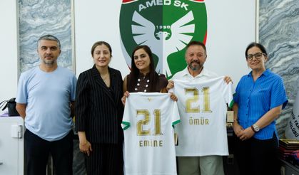 Amedspor Trabzon’da saldırıya uğrayan aileyi ağırladı