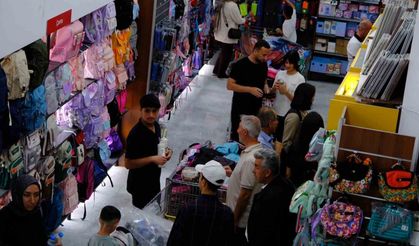 Okul alışverişi hızlandı: Kırtasiyelerde ürünler tükendi
