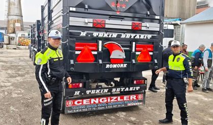 Ağrı’da Traktör Sürücülerine Trafik Güvenliği Eğitimi