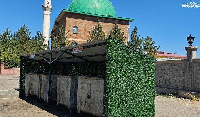 Ağrı’da çöp konteynerlerine üstü kapalı muhafaza alanı