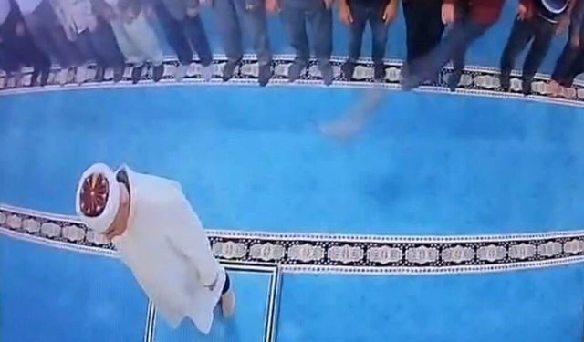 Namaz sırasında kediyi tekmeleyen şahıs serbest bırakıldı