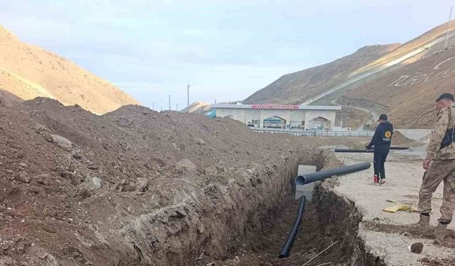 Van’da göçük altında kalan işçi hayatını kaybetti