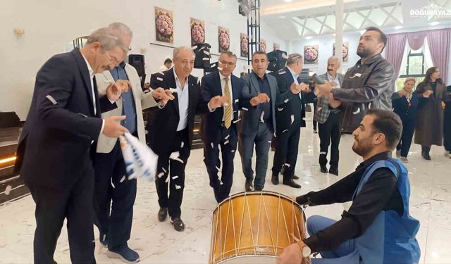 Van TSO Başkanı Takva: "Bu kentin en güvenilir limanı Ortak Akıl ve Mavi Liste’dir"