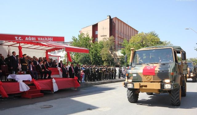 Ağrı Valiliğinden 29 Ekim açıklaması: Kutlamaların yeri değişti