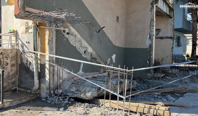 Beton altında kalan işçi hayatını kaybetti