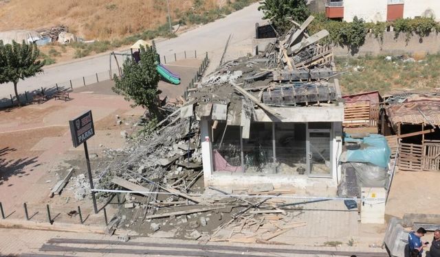 Beton dökülürken çöktü: Şırnak Cizre'de 5 işçi enkaz altında kaldı