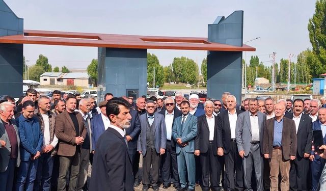 Celali Aşireti Malazgirt’te bir araya geldi