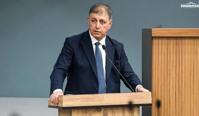 Cemil Tugay kimdir, hangi partide, kaç yaşında ve nereli?