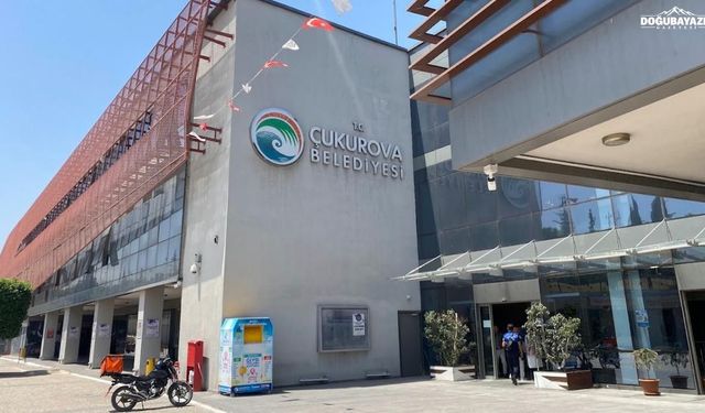 Çukurova Belediye Başkanı Emrah Kozay dahil 44 kişi gözaltına alındı
