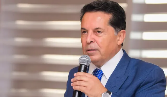 Esenyurt'a Doğubayazıt'tan tanıdık isim: Ahmet Özer'den ilk açıklama