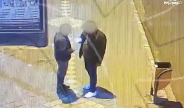 Iğdır'da bıçaklı gasp: Kamera incelemesiyle yakalandı