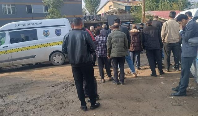 Muş'ta emekli polis kardeşinin ailesine ateş açtı, 2 kişi hayatını kaybetti
