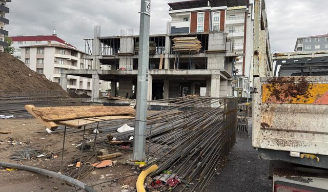 Patnos’ta kış öncesi inşaat çalışmaları hız kesmeden sürüyor