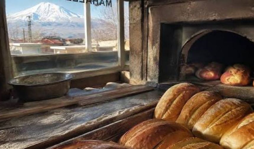 Ağrı'nın ilçesinde ekmek zamlandı