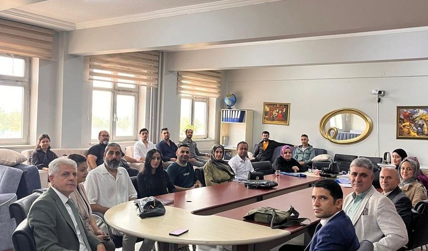 Doğubayazıt’ta okul mesaisi sabahın erken saatlerinde başladı