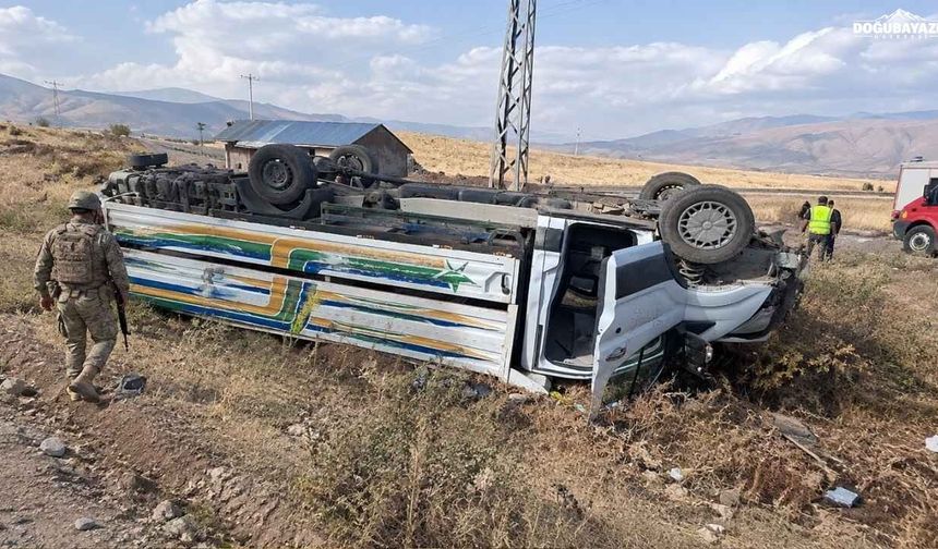 Ağrı’da Feci Kaza: Araç Takla Attı, 5 Yaralı