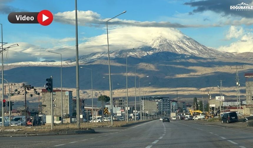 Kar sürpriz yaptı: Ağrı Dağı’na eylül ayında yağdı