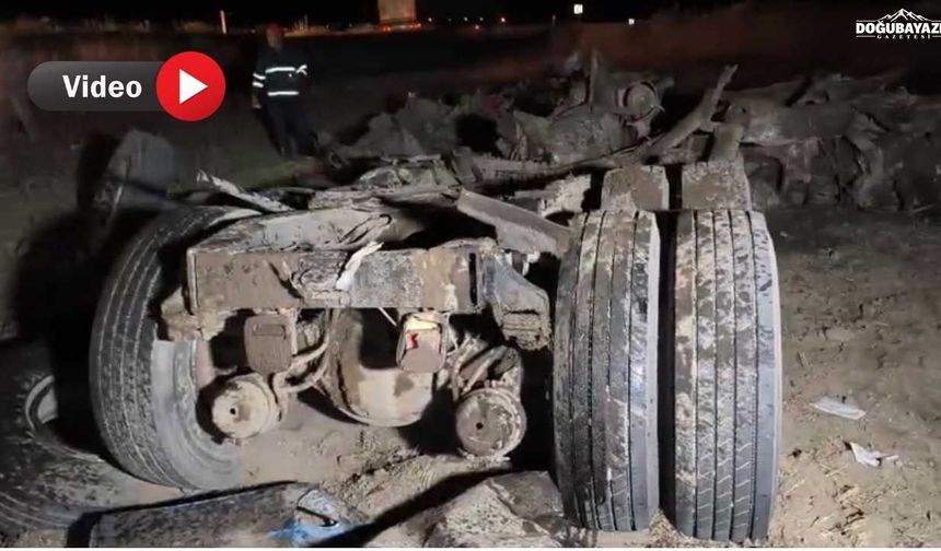 Doğubayazıt’ta feci kaza: 1 Ölü, tır şarampole yuvarlandı, araçtan eser yok