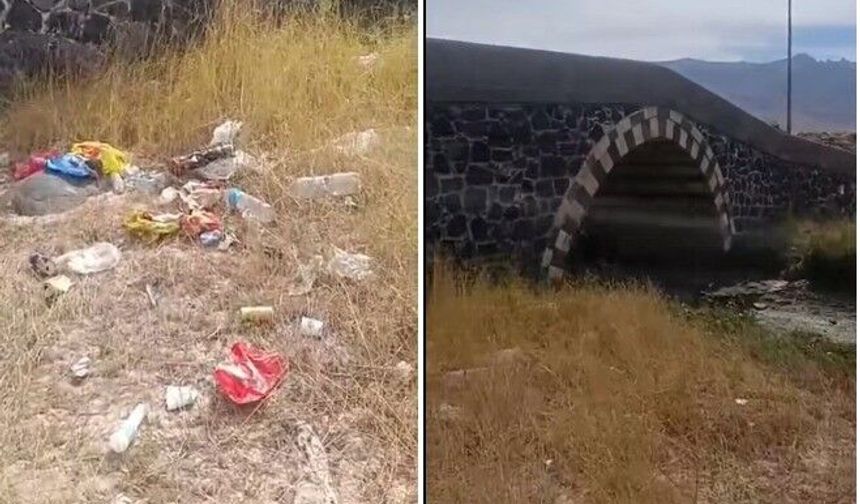 Ağrı Dağı manzaralı tarihi köprü çöplerin arasında kaldı