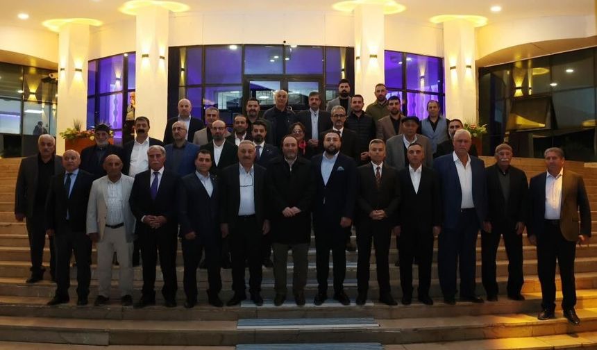 Ağrı’da çocuk yaşta evliliklere karşı kanaat önderleriyle buluşma