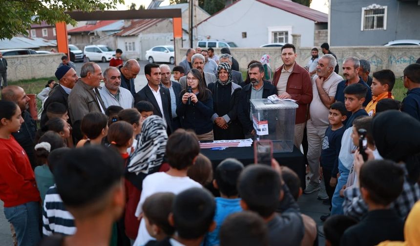 Ağrı'da sağlık ocağı, barınak ve yol talepleri sandıktan birinci çıktı