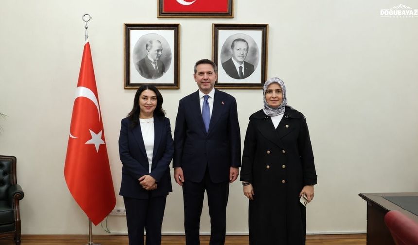 Ağrı’nın enerji ihtiyaçları Bakan Bayraktar’a iletildi