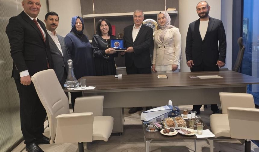 Ankara Bay-Der’den Eski Ağrı Milletvekili Fatma Salman’a Ziyaret