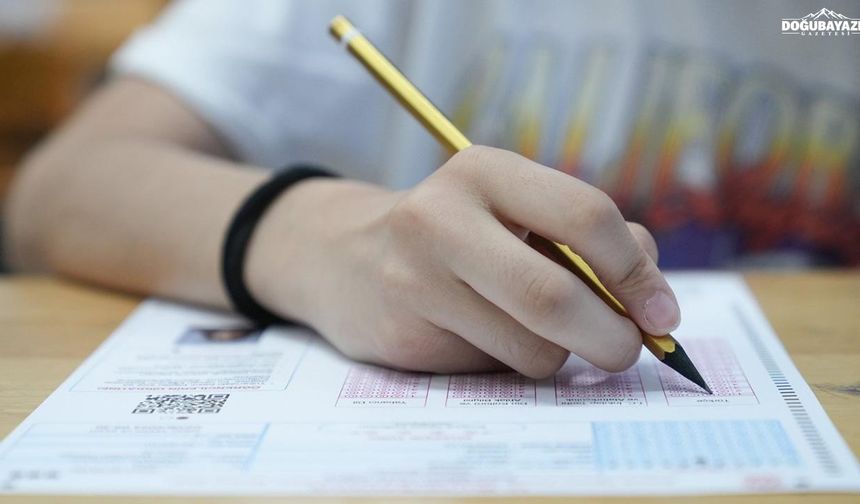 LGS sınav tarihi belli oldu: 2027'de sınav ne zaman yapılacak?