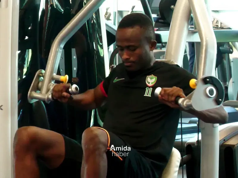 Amedspor Yira Sorr