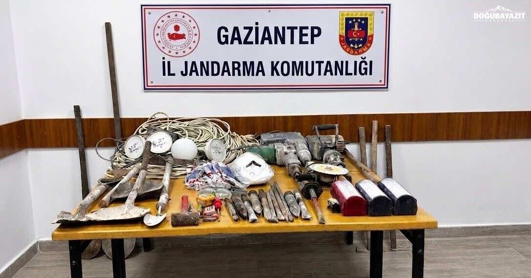 Gaziantep’te Kaçak Kazıya Operasyon 4 Şüpheli Yakalandı