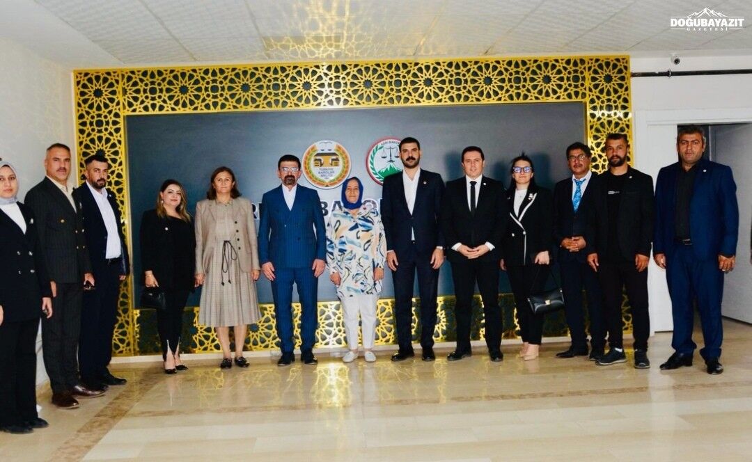 Türkan Elçi Ağrı’da Avukatların Sorunlarını Görüştü (2)